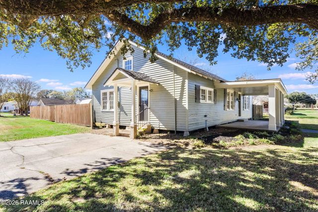 301 3rd Street, Abbeville, LA 70510