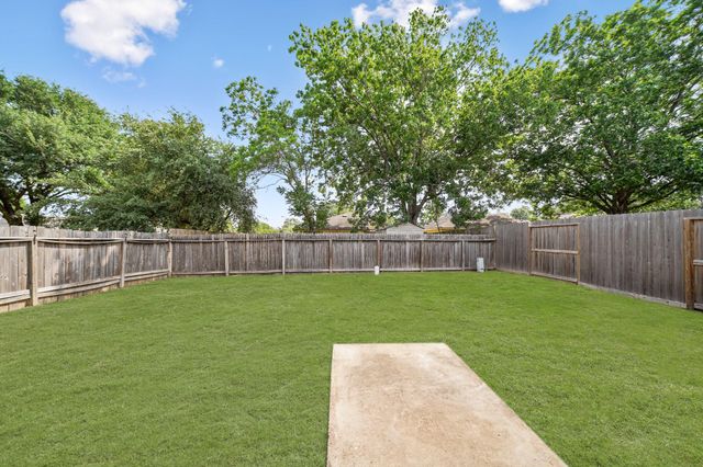 20614 Park Row Drive, Katy, TX 77449