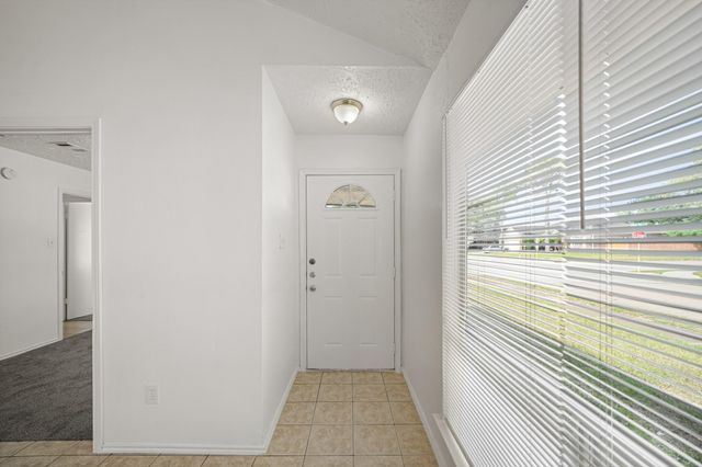 20614 Park Row Drive, Katy, TX 77449