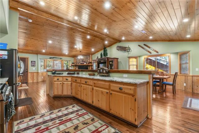 261 Crater Lake, Big Bear Lake, CA 92315