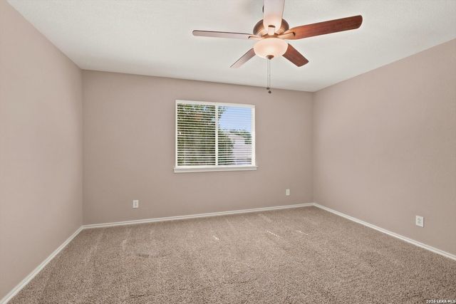 26032 UPTON CRK, San Antonio, TX 78260