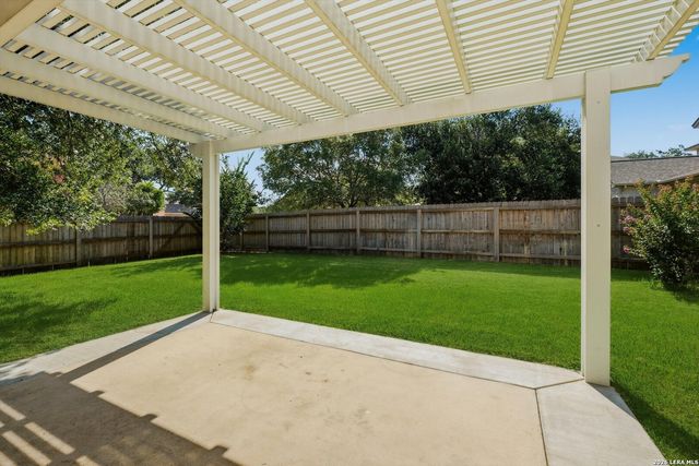 26032 UPTON CRK, San Antonio, TX 78260