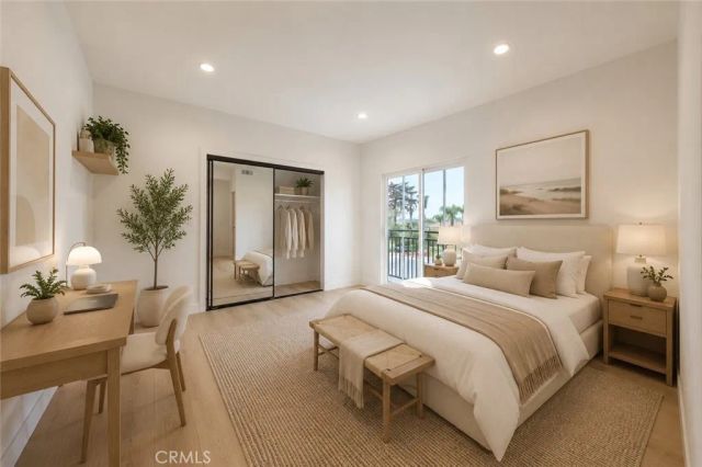 2010 S Dunsmuir, Los Angeles, CA 90016