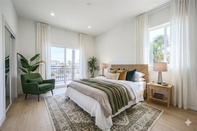 2010 S Dunsmuir, Los Angeles, CA 90016