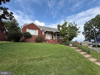 918 N MONTANA ST, Arlington, VA 22205