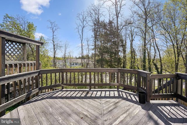 14033 BETSY ROSS LN, Centreville, VA 20121