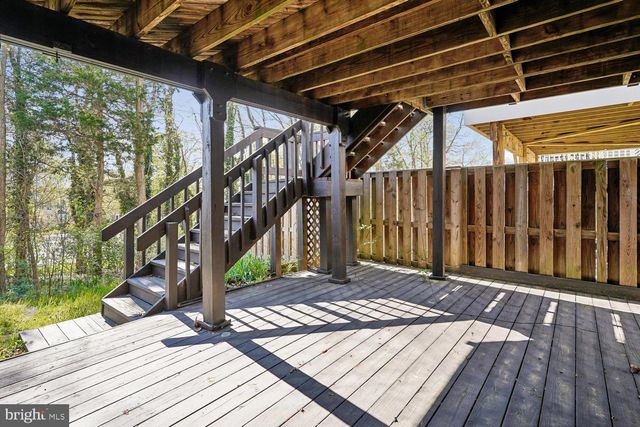 14033 BETSY ROSS LN, Centreville, VA 20121