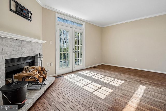14033 BETSY ROSS LN, Centreville, VA 20121