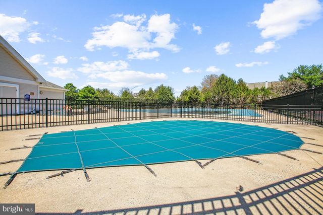 14033 BETSY ROSS LN, Centreville, VA 20121