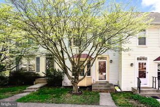 14033 BETSY ROSS LN, Centreville, VA 20121