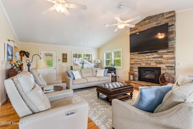 1938 Lakeview Summit Drive, Young Harris, GA 30582