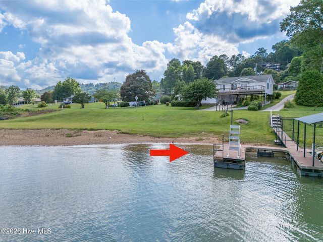 1938 Lakeview Summit Drive, Young Harris, GA 30582