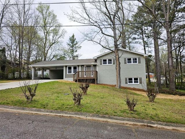 6470 Michell Way, Douglasville, GA 30135