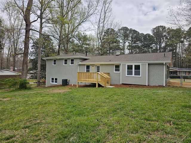 6470 Michell Way, Douglasville, GA 30135