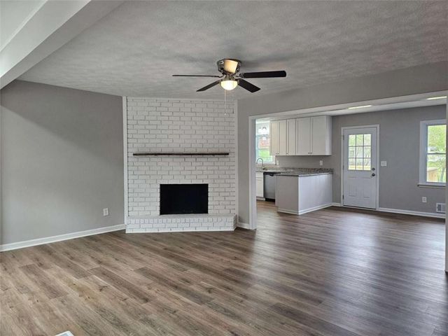 6470 Michell Way, Douglasville, GA 30135