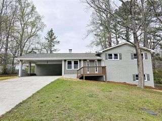 6470 Michell Way, Douglasville, GA 30135