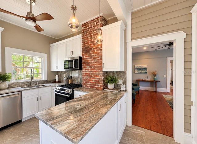 224 ALBERT STREET, Dunedin, FL 34698