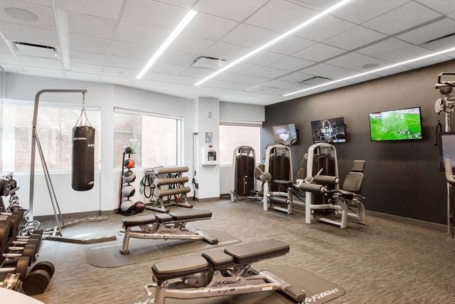 110 Stuart Street 22B, Boston, MA 02116