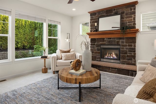 1512 24th Avenue NE, Issaquah, WA 98029