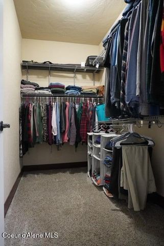 15079 N PRISTINE CIR, Rathdrum, ID 83858