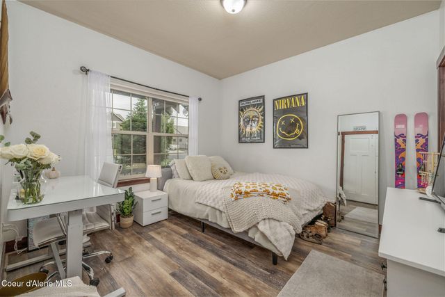 15079 N PRISTINE CIR, Rathdrum, ID 83858