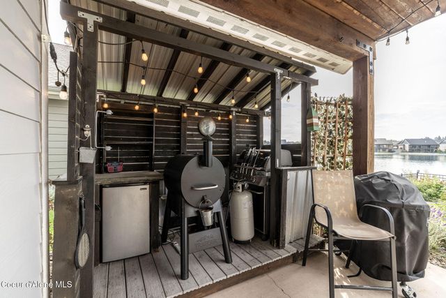 15079 N PRISTINE CIR, Rathdrum, ID 83858