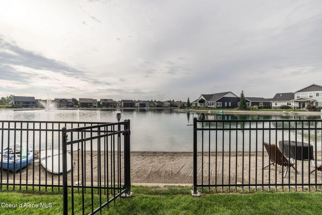 15079 N PRISTINE CIR, Rathdrum, ID 83858