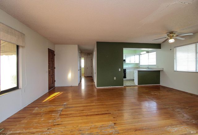 178 Glacier Cir, Vacaville, CA 95687