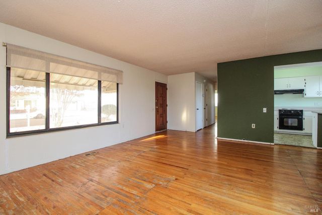 178 Glacier Cir, Vacaville, CA 95687