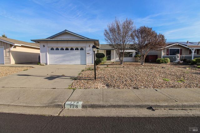 178 Glacier Cir, Vacaville, CA 95687