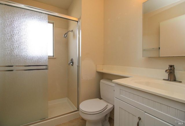 178 Glacier Cir, Vacaville, CA 95687