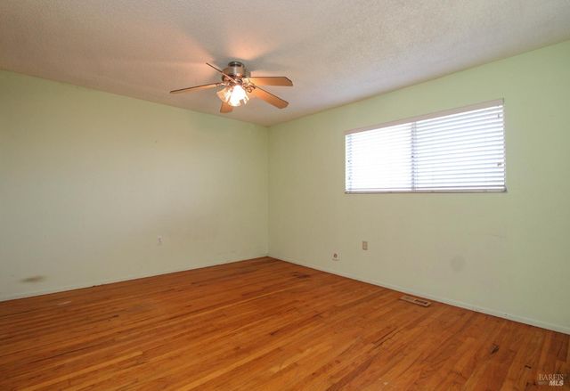 178 Glacier Cir, Vacaville, CA 95687