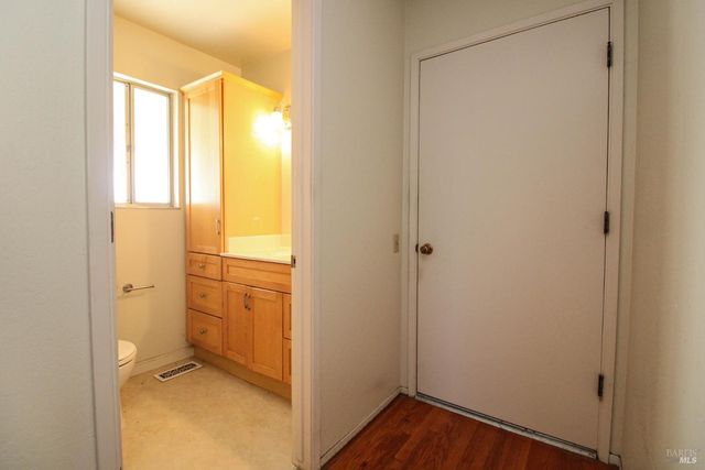 178 Glacier Cir, Vacaville, CA 95687