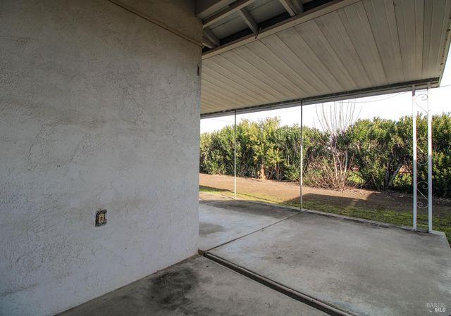 178 Glacier Cir, Vacaville, CA 95687