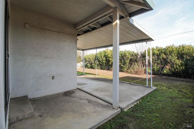 178 Glacier Cir, Vacaville, CA 95687