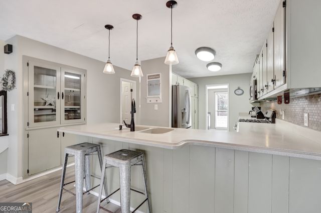 300 Briarwood Road, Tyrone, GA 30290