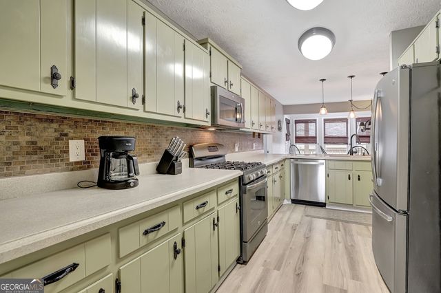 300 Briarwood Road, Tyrone, GA 30290