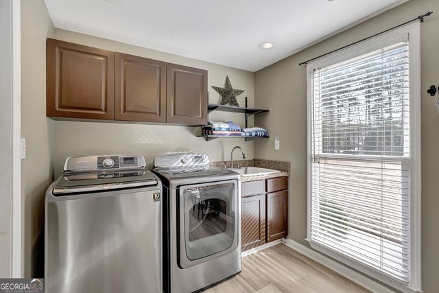 300 Briarwood Road, Tyrone, GA 30290