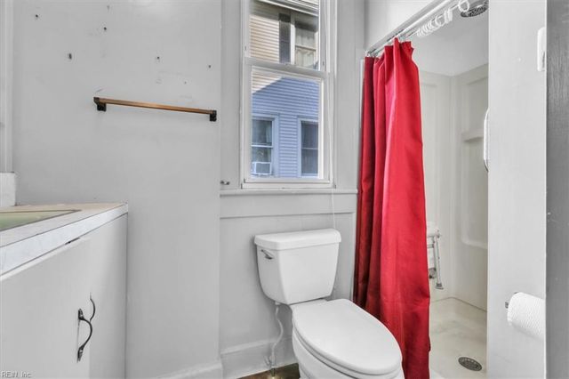 240 Lucile AVE, Norfolk, VA 23504