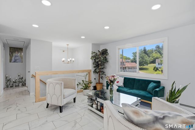 78 Obrien Drive, Meriden, CT 06450