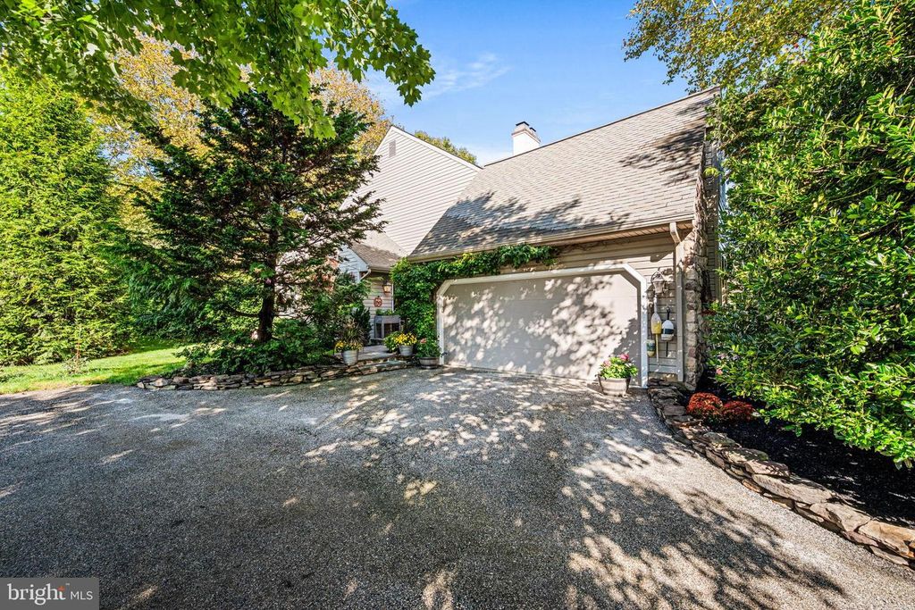 1617 TODD LN, Chester Springs, PA 19425