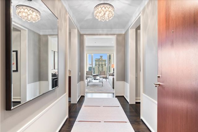 77 E WALTON Street 24D, Chicago, IL 60611