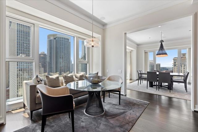 77 E WALTON Street 24D, Chicago, IL 60611