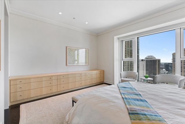 77 E WALTON Street 24D, Chicago, IL 60611