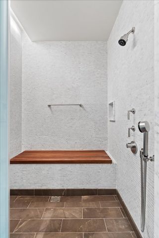 77 E WALTON Street 24D, Chicago, IL 60611