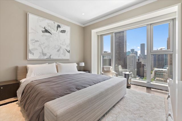 77 E WALTON Street 24D, Chicago, IL 60611