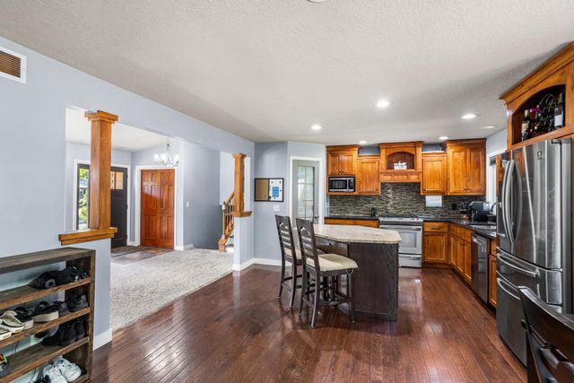 3025 Juniper Street S, Cambridge, MN 55008