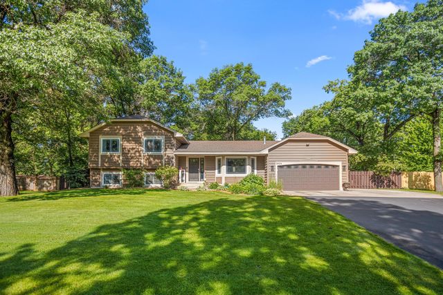 3025 Juniper Street S, Cambridge, MN 55008