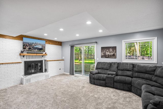 3025 Juniper Street S, Cambridge, MN 55008