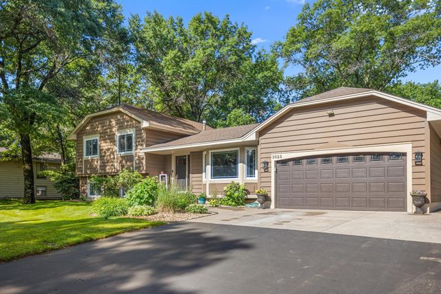 3025 Juniper Street S, Cambridge, MN 55008